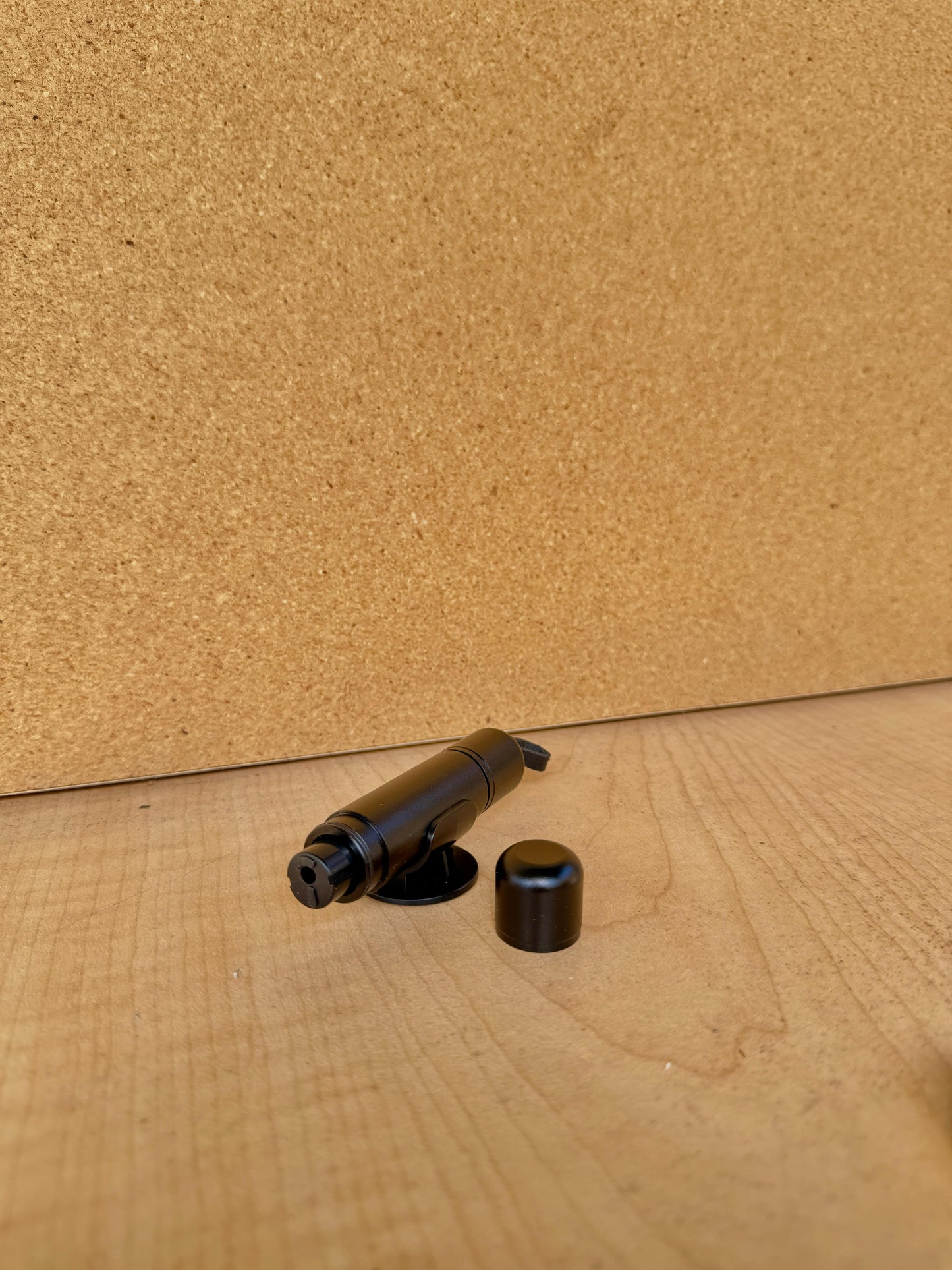 Auto Rescue Hammer & Escape Tool